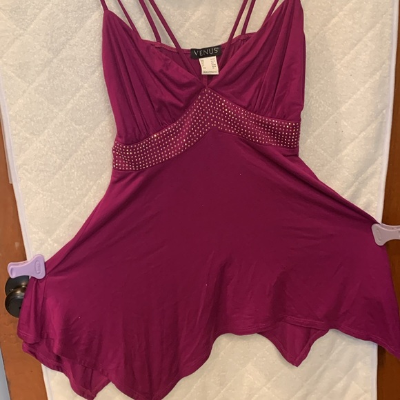 Venus fuchsia rhinestone accented top - Picture 2 of 5